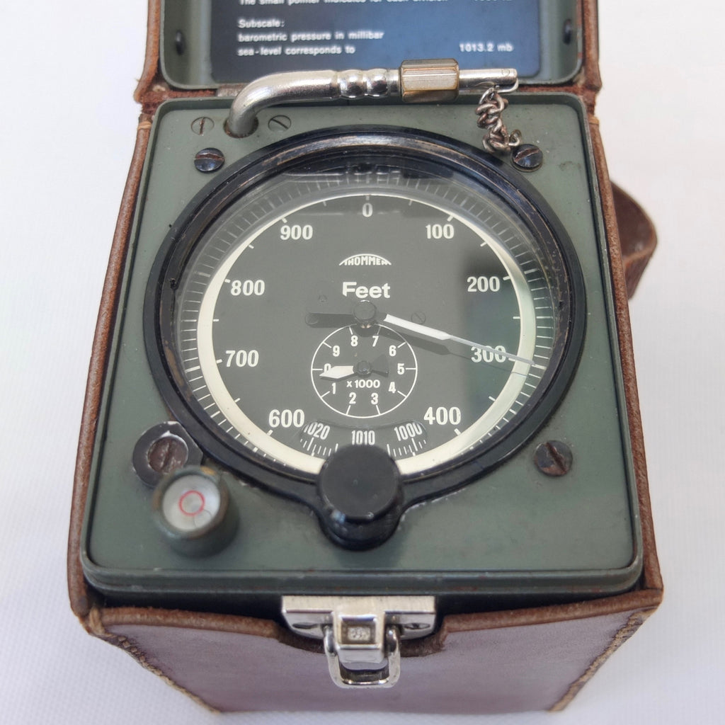 Thommen 3B5 Military Altimeter Compass Library