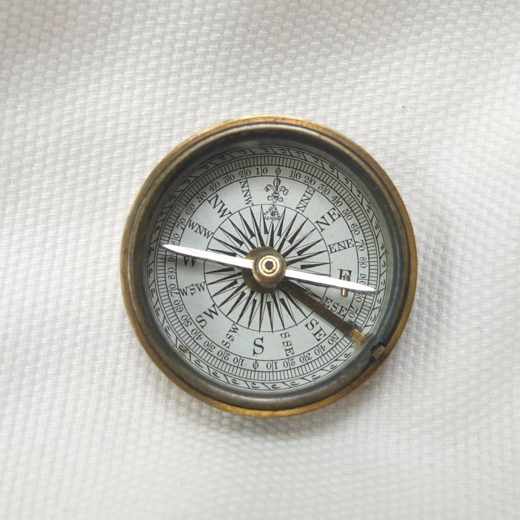 Francis Barker & Son Brass Box Compass c.1875 – Compass Library