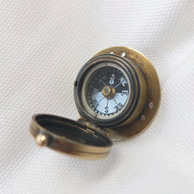 Boussole miniature Francis Barker Singer's Patent c.1870