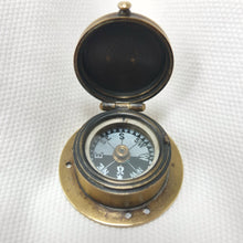 Boussole miniature Francis Barker Singer's Patent c.1870
