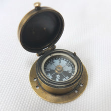 Boussole miniature Francis Barker Singer's Patent c.1870