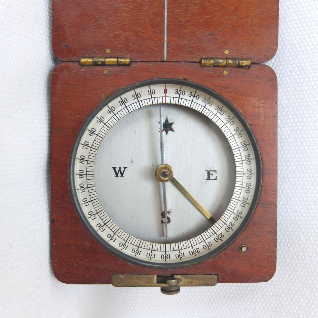 Victorian Wooden Pocket Compass c.1880 | Compass Library