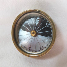 Cary Singer's Patent pocket compass | Compass Library