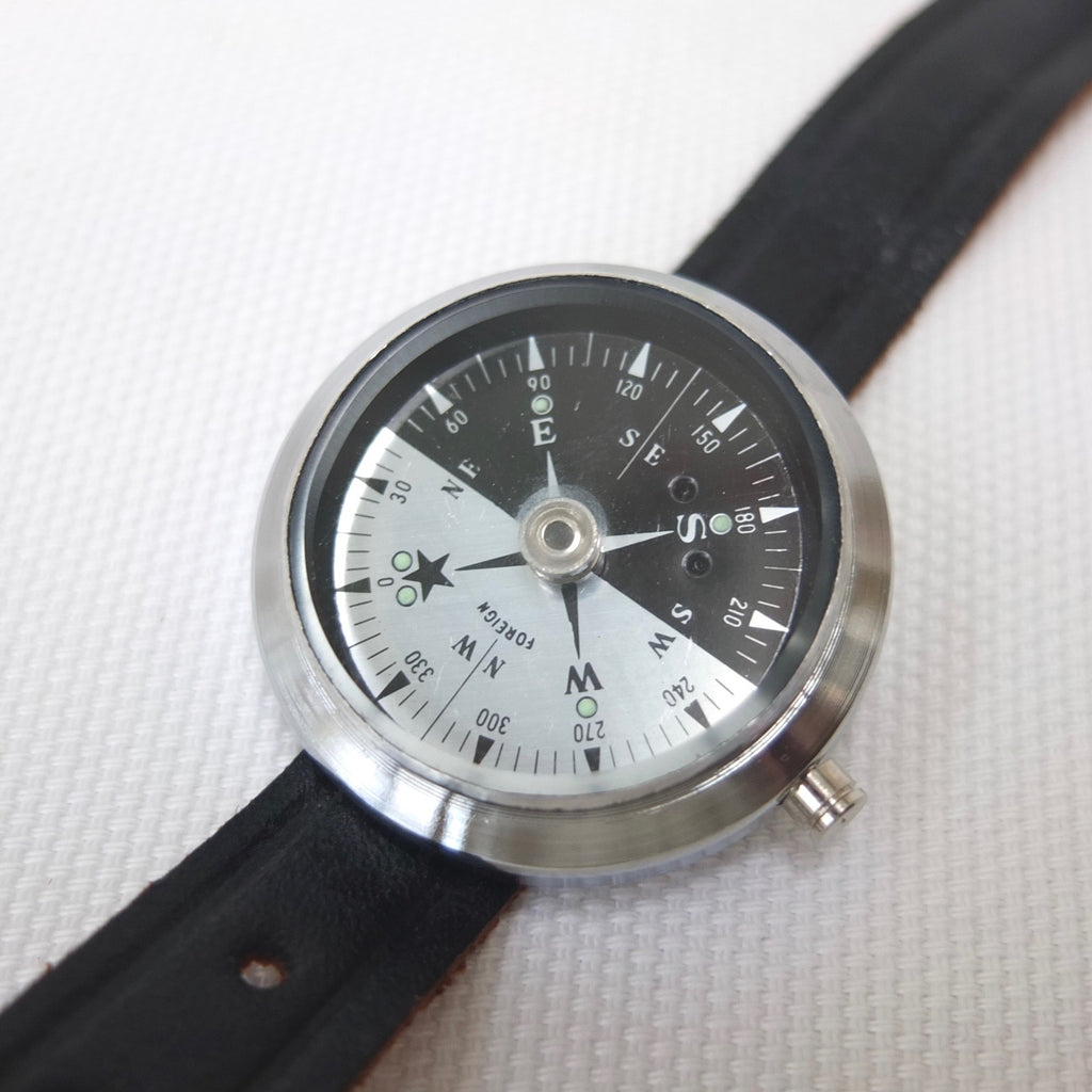 Japanese 'Singer's' Wrist Compass c.1960 – Compass Library