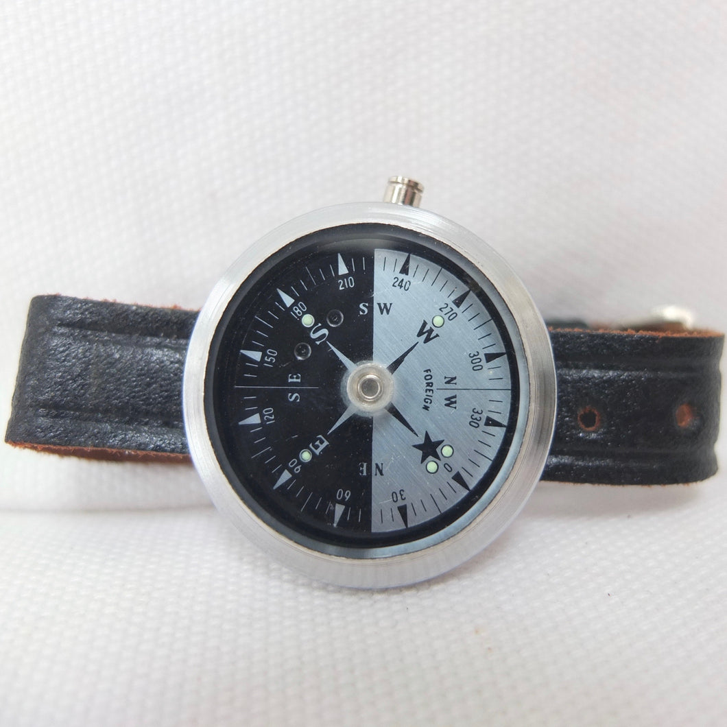Jan Singer Compass Japanese 'Singer's' Wrist Compass c.1960 – Compass Library