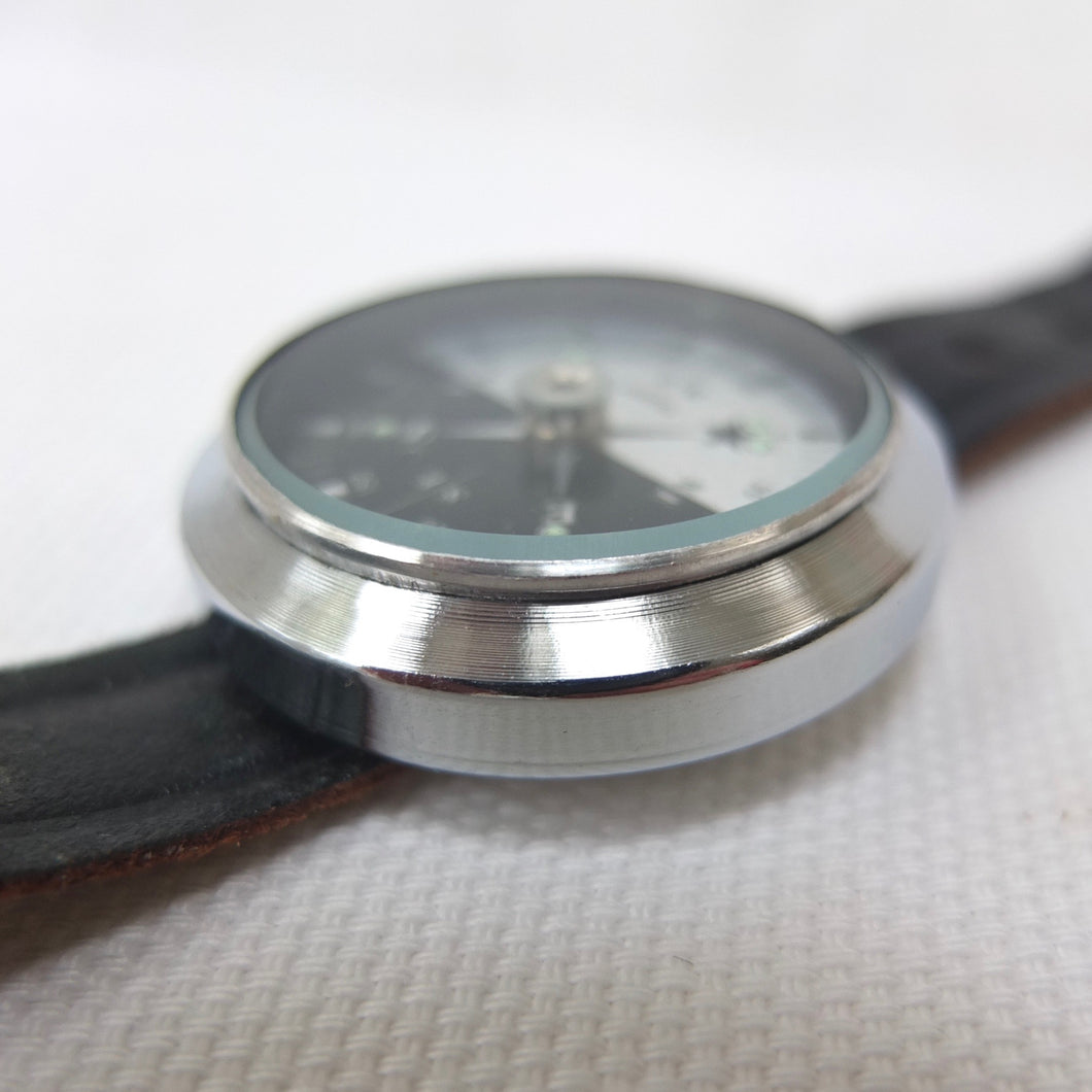 Jan Singer Compass Japanese 'Singer's' Wrist Compass c.1960 – Compass Library
